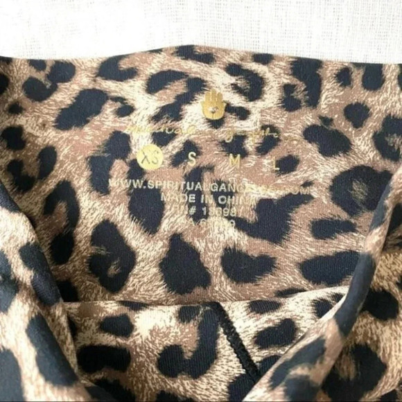 Spiritual Gangster Cheetah 7/8 Legging Size XS - Picture 9 of 16